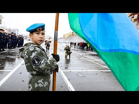 Военная присяга около 100 новобранцев в Новороссийском гвардейском горном соединении ВДВ