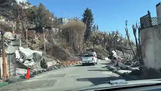 Palisades fire damage near beach by Mary Cummins