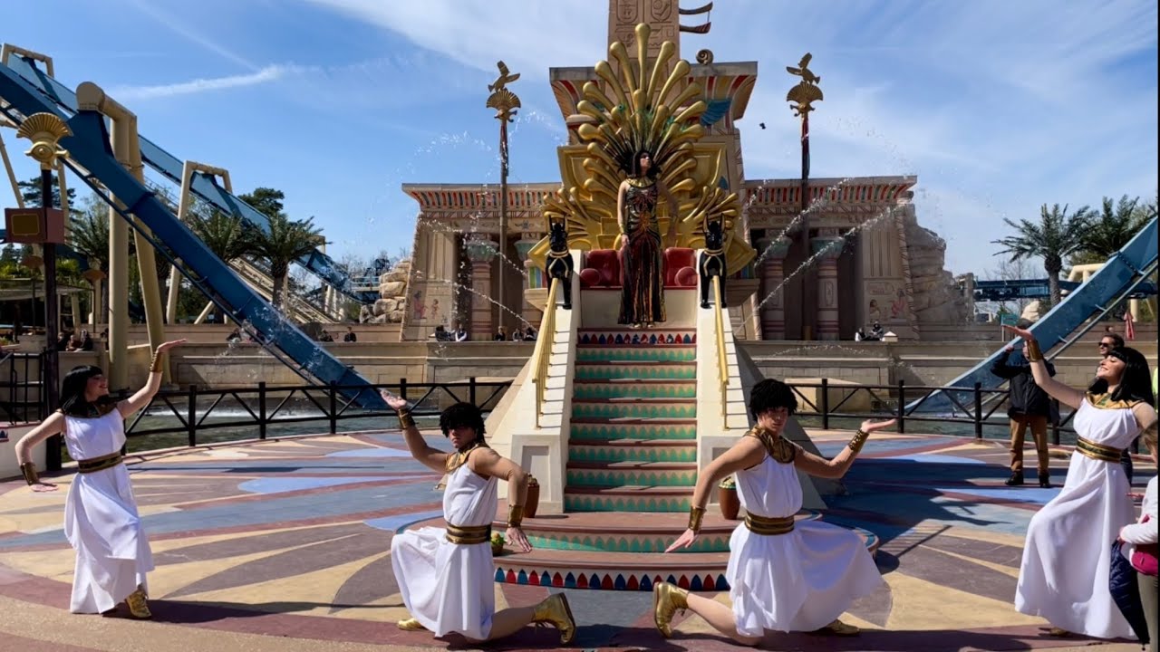 Les offrandes de Cléopâtre - Parc Astérix