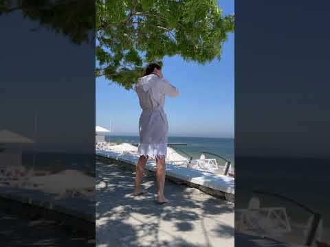 Жіночий легкий літній халат  розмір S/M з натуральної бавовни.  В наявності Туреччина. Сірий з білим, видео 1