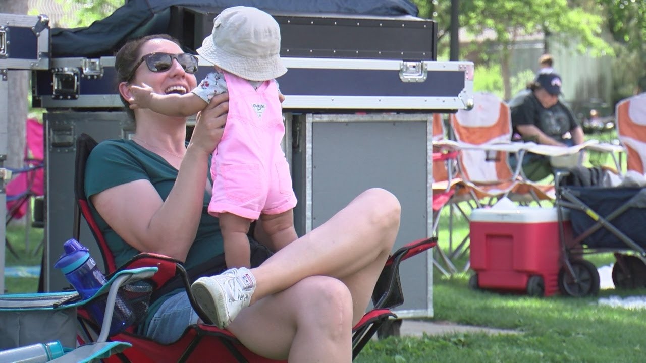 Albuquerque BioPark celebrates Mother's Day