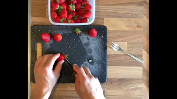 Was heißt Erdbeeren auf Schwäbisch?