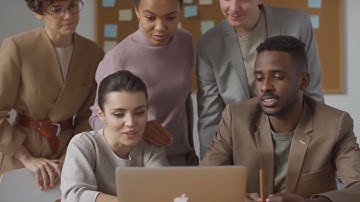 Eksplorasi Profesi  yang ada di Laboratorium Informatika Universitas Diponegoro