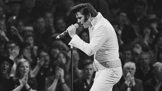 Elvis's fever almost KILLED him — instead it created his greatest  PERFORMANCE - YouTube