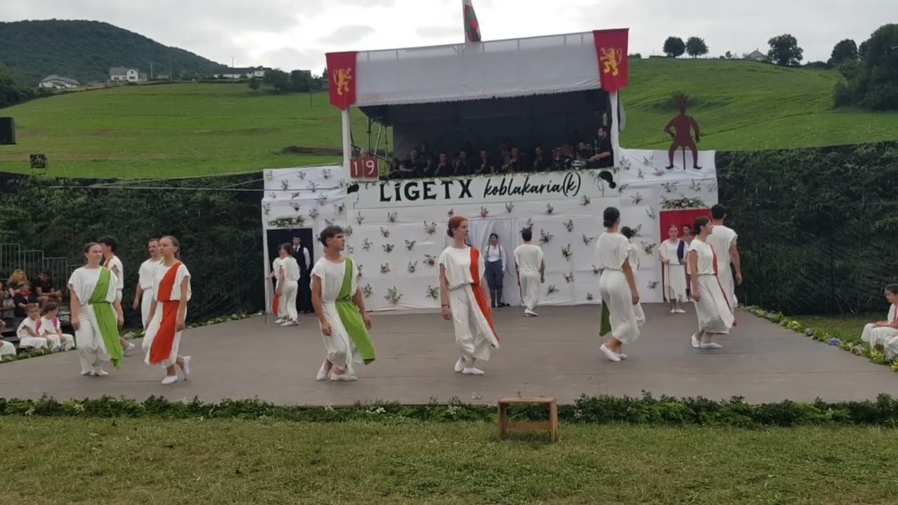 Dantza bat Ligetx pastorala 2024