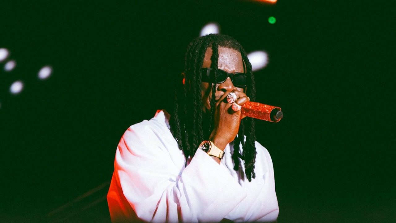 Stonebwoy - Intro/Le Gba Gbe (Alive) [The Torcher Experience - Ho]