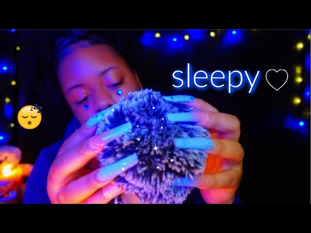 ASMR ✨sleepy mic scratching + sleepy trigger words & whispers ♡ (close ear-to-ear attention 😴) class=