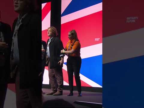 Heckler removed from stage at labour party conference