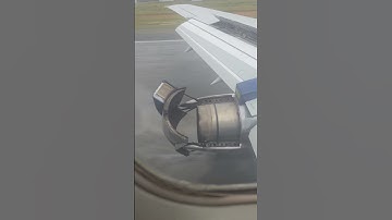 Boeing 737-200 P&W JT8D-9A Engine Thrust Reversers in Action