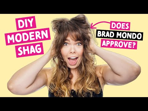 cutting-my-own-hair-with-a-razor-|-diy-modern-shag-haircut-with-bangs
