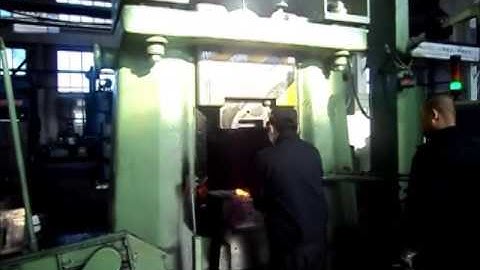 forging connecting rod by C92k 31 5kj hydraulic die hammer and forging roll machine production line