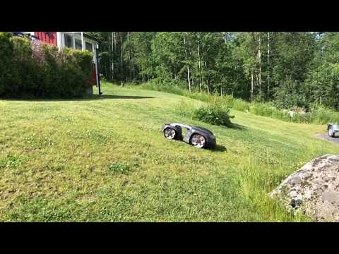 Husqvarna Automower 520 vs 435x AWD