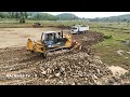 Fantastic High-Performance King Bulldozer SHANTUI SD32 Pushing Stone and Dirt For Filling Up Land