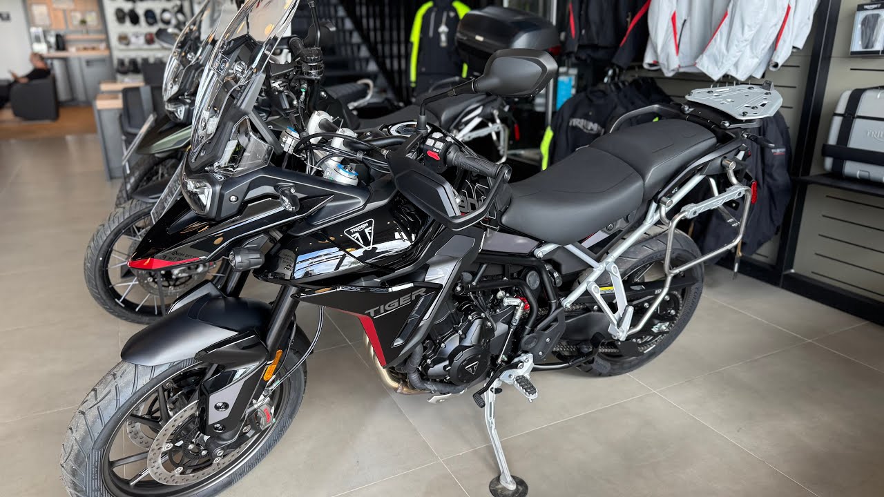 TRIUMPH TIGER 900 GT PRO 2026 EM DETALHES - NOVA COR E PREÇO ATUALIZADO