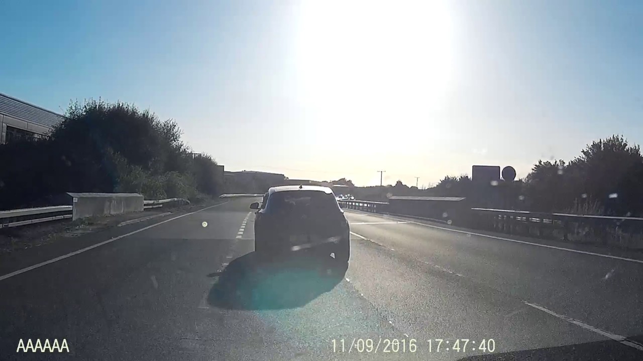 Cambs Dashcam - A14, Suffolk: BMW tailgates, overtakes then cuts in front?!