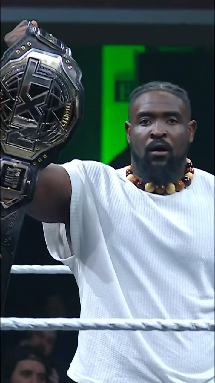 Did Oba Femi just give us a preview of what's to come at #NewYearsEvil?! ?