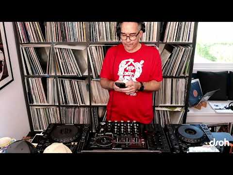 DSOH 882 - Live Studio Recording | Lars Behrenroth DJ Mix | Deep House | Deeper Shades Of House