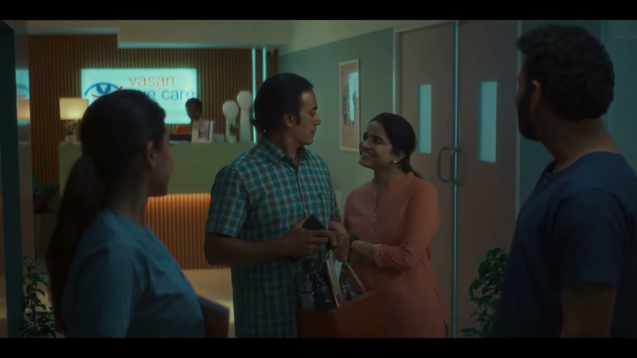 The Language of Care - Why Everyone's Choosing LASIK at Vasan Eye Care | Hindi