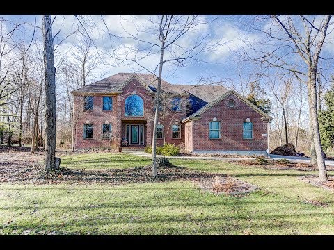 7943 Woodbridge Court, Springboro, OH home video tour