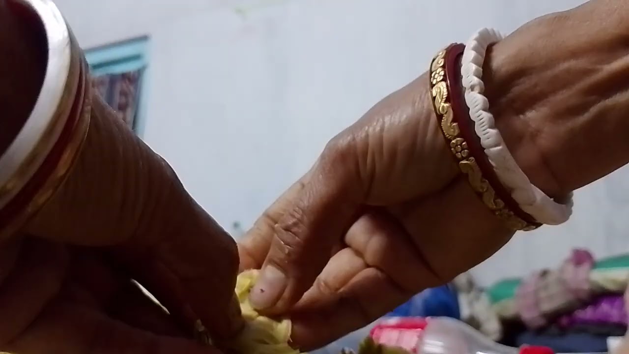 এটা কি ফল কে বলতে পারবে নাম বল দেখতে কাঠাল কিন্তু কাঠাল নয় দেখি কে এই ফলের নাম বলতে পারে 