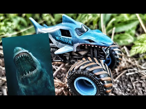 Spin Master Monster Jam Megalodon ( Распаковка, обзор )