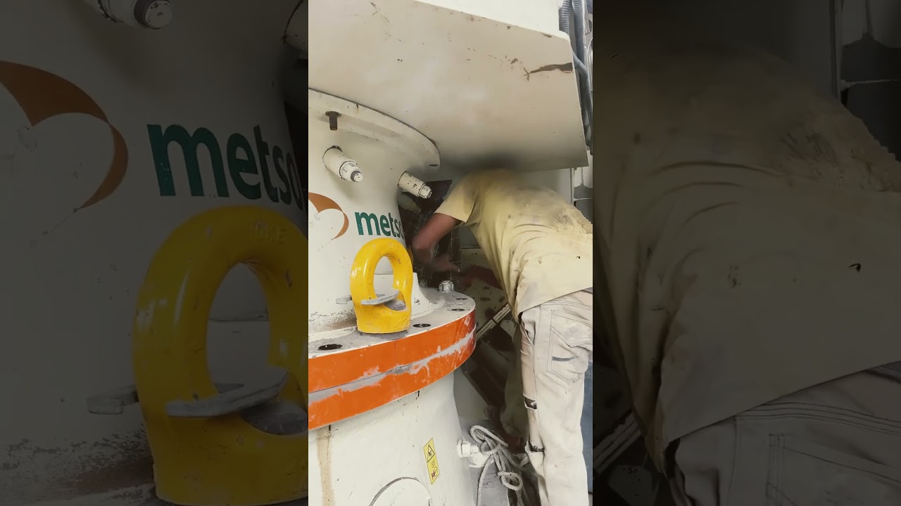 Metso gp220 cone crusher body