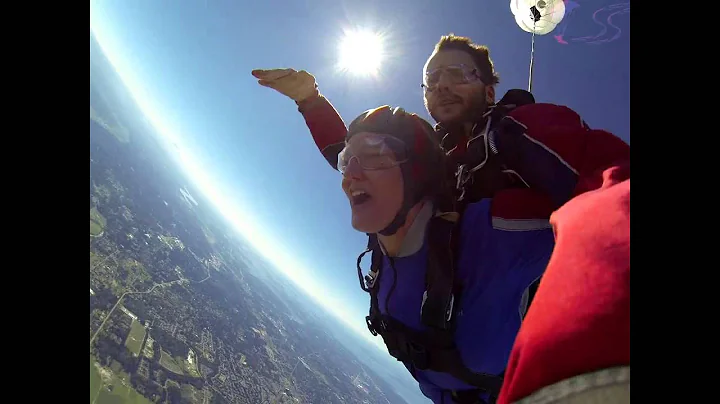Sherry Lowe's Tandem skydive!