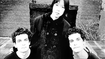 The Chart Show indie/dance chart clip re-creations