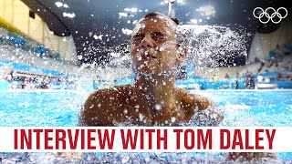 Tom Daley 🇬🇧 Meditating, knitting.. and fascinating fans: “I am constantly updating myself”