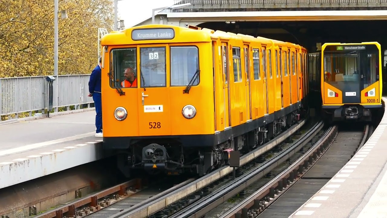 U-Bahn Berlin U-Bahnhof Hallesches Tor U1/U3
