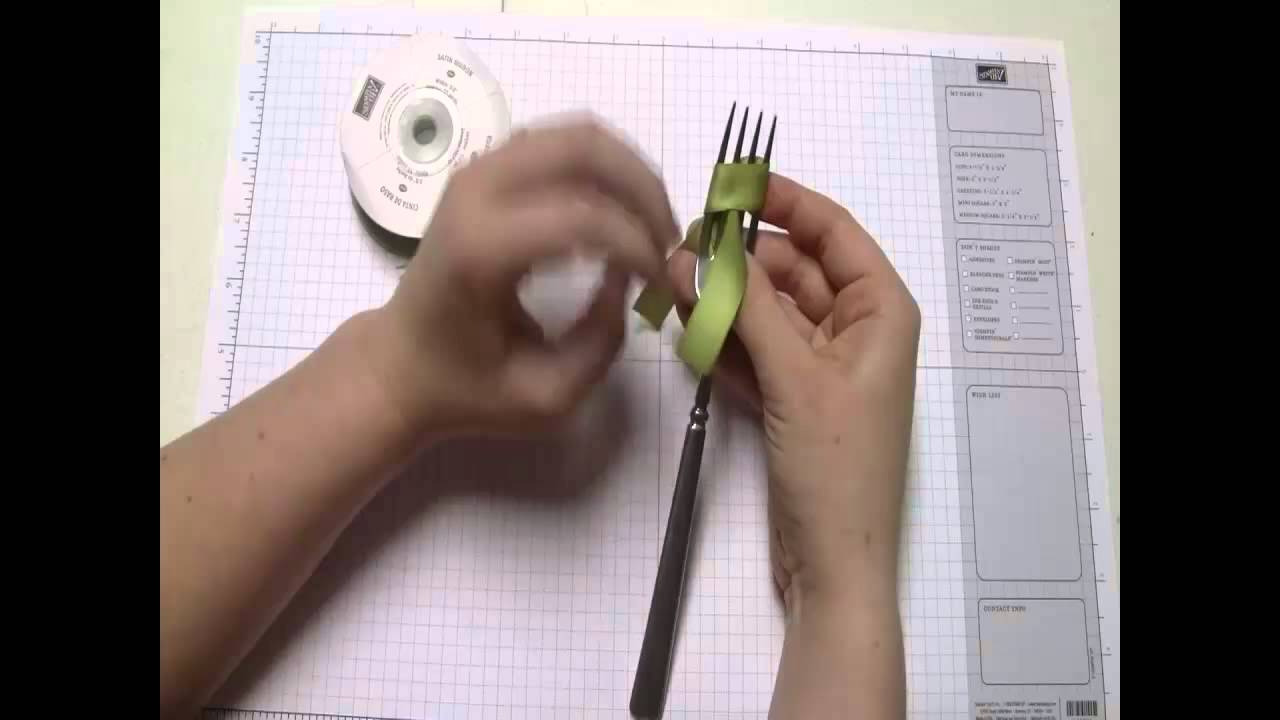 How To Tie A Perfect Bow - YouTube