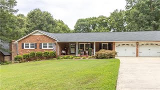 159 Saura Lane, Winston Salem, NC Presented by JENNIFER HOLLOWELL.