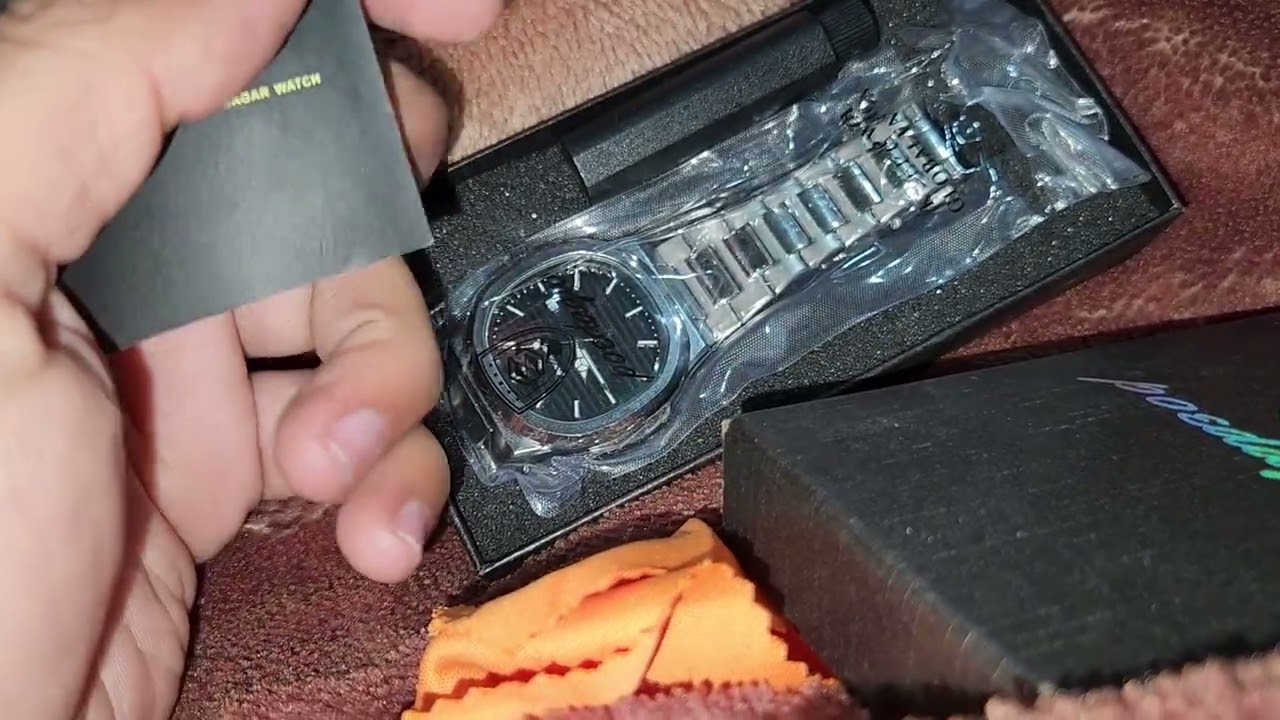 Best Budget Luxury Watch? Poedagar Luxury Men's Watch Review in Hindi ⌚