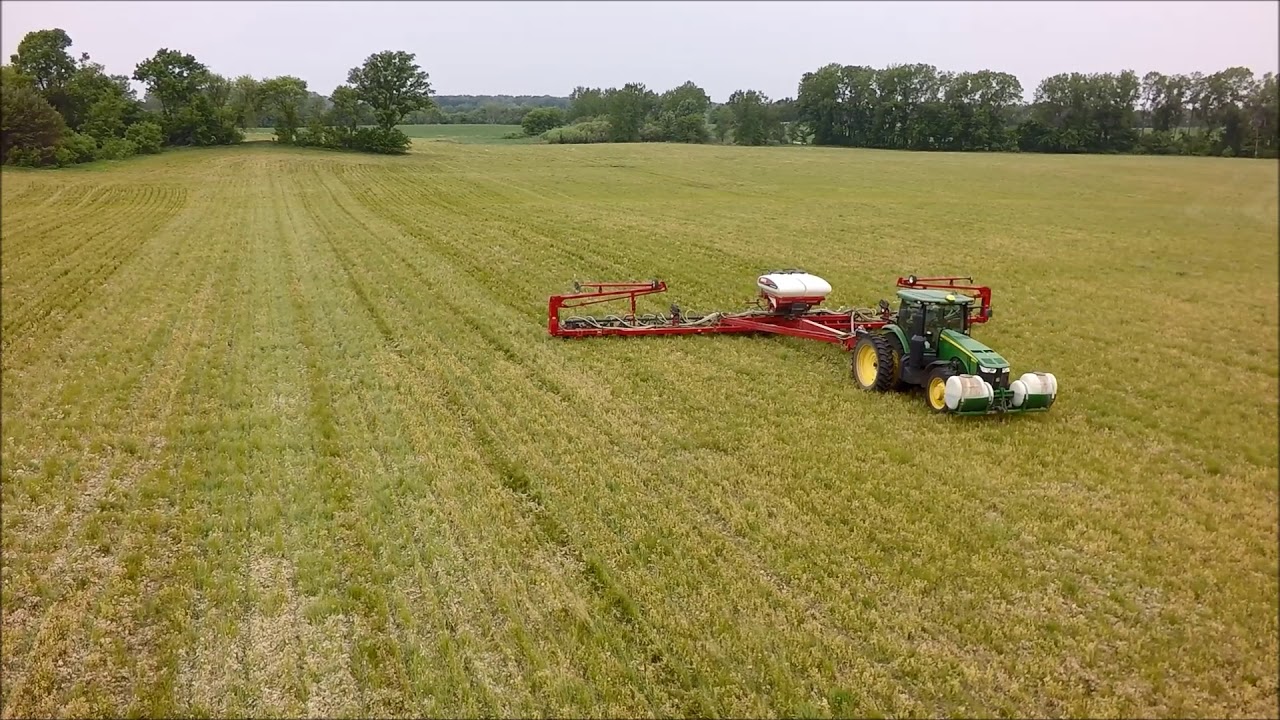  No Tilling Corn into Alfalfa Ground May 2018
