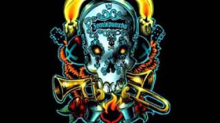 Plan 9 Outer Space - Niรฑo Zombi