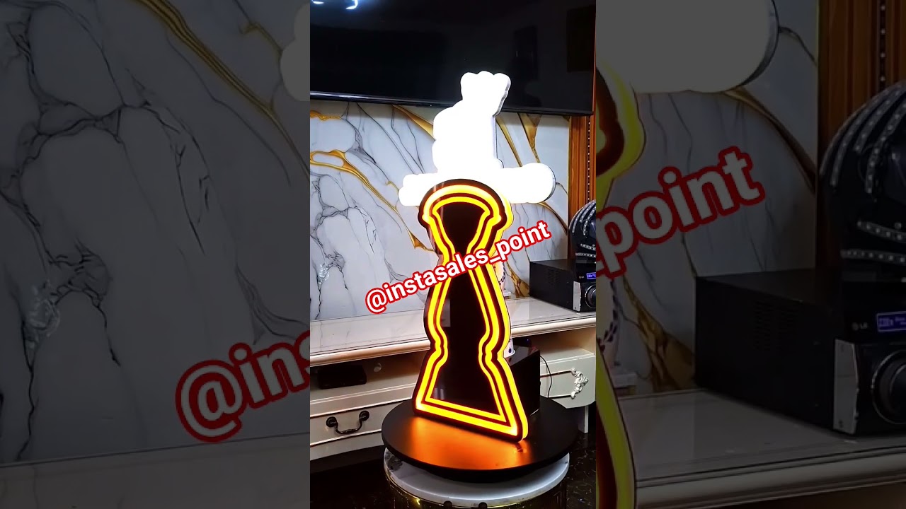 Customized CLASE AZUL Bottle Presenter