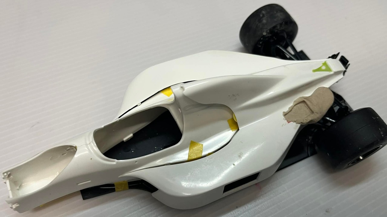 8日目】 LOTUS107Bから107Cへ改造 生配信 - YouTube