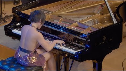 Yuja Wang plays Rachmaninov - Piano Concerto No. 2 in C minor Op. 18
