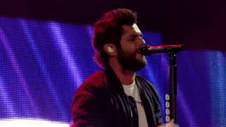 Watch Thomas Rhett Anthem video