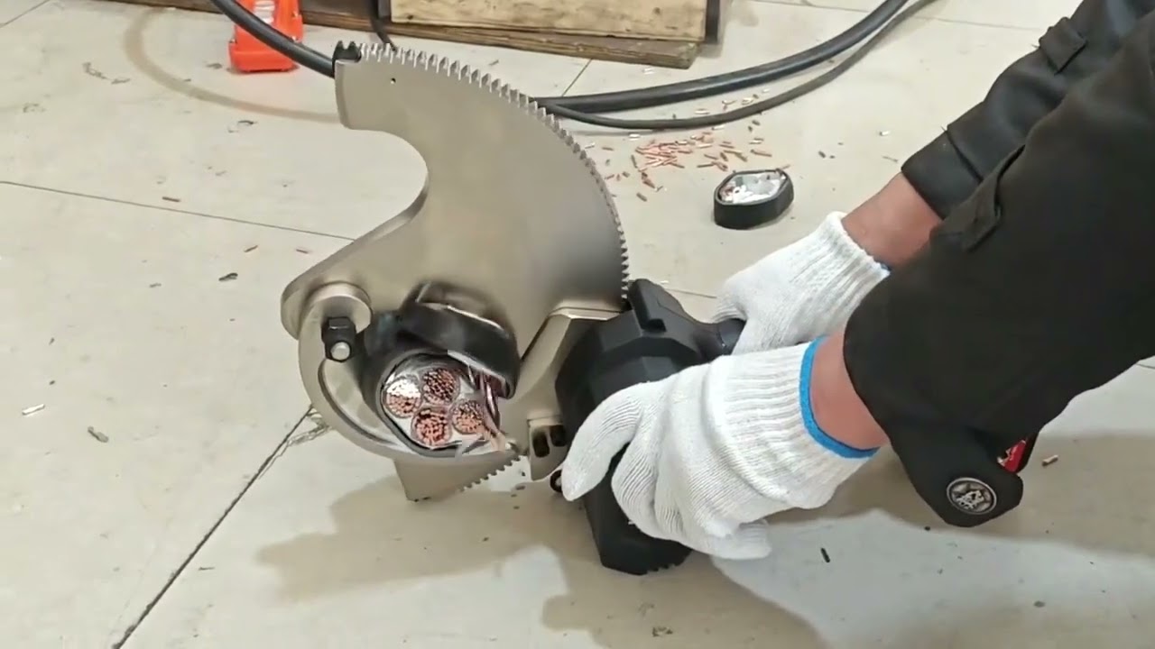 Electric Ratchet Wire Cutter Rechargeable Ratchet Cable Cutter 50mm/65mm with 2 Gear Speed