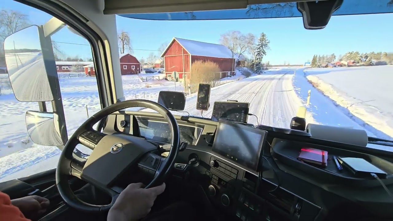 Traveling through snowy Sweden 🇸🇪
