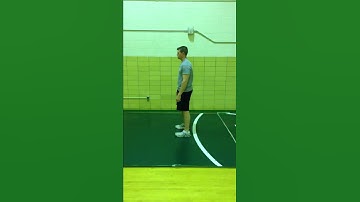 3 Second Pause Tuck Jump