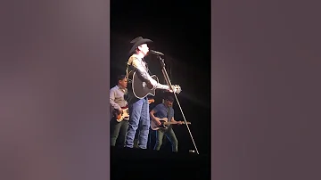 Clay Walker = She Won’t Be Only Lonely Long, Midland, Tx 4/12/18