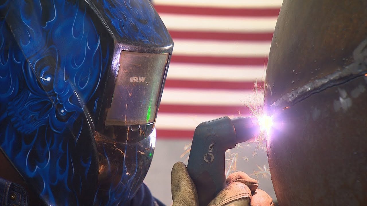 Mann Made Fire Pits | Tennessee Crossroads | Episode 3206.1