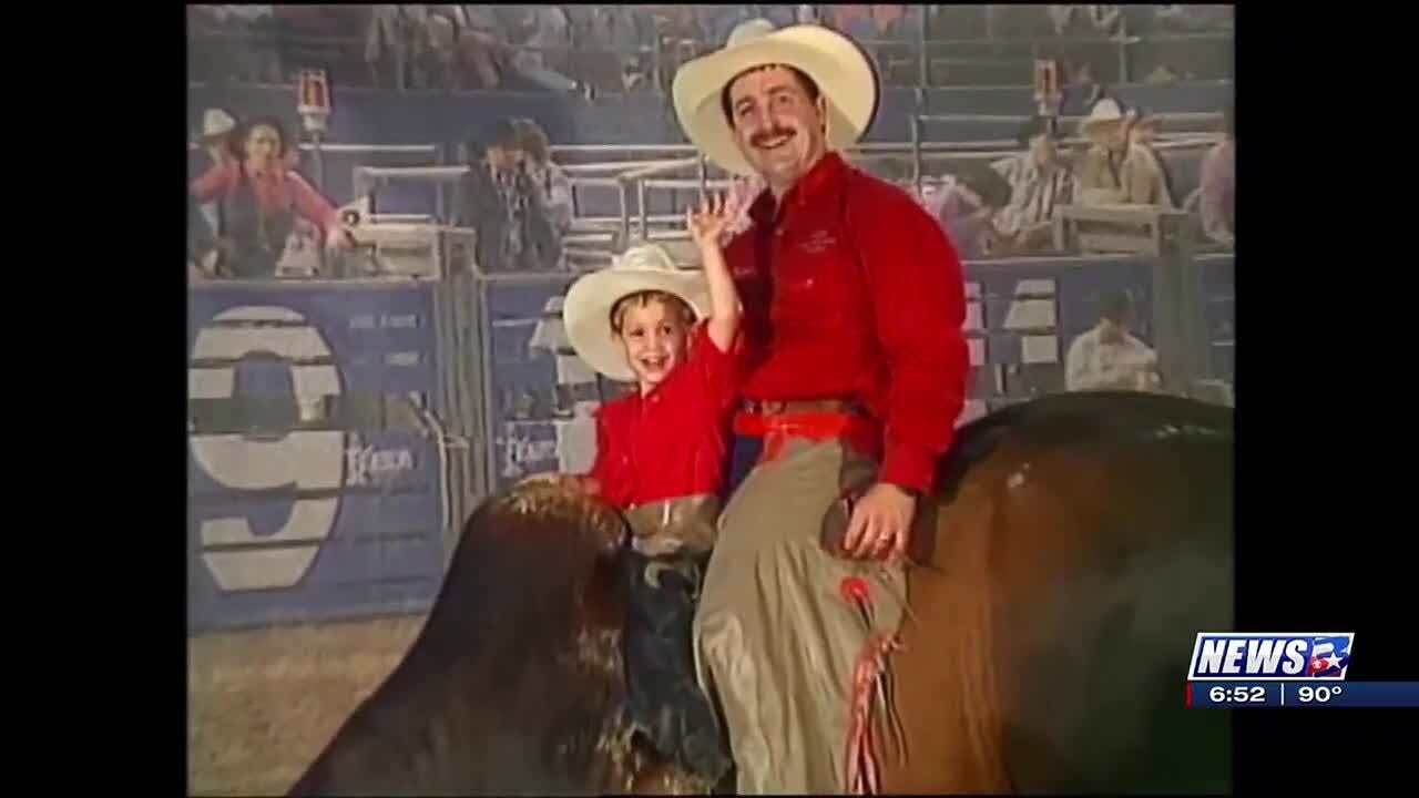 Hb Ruffette The Best of Bruffett: Bullriding in Grimes County - YouTube