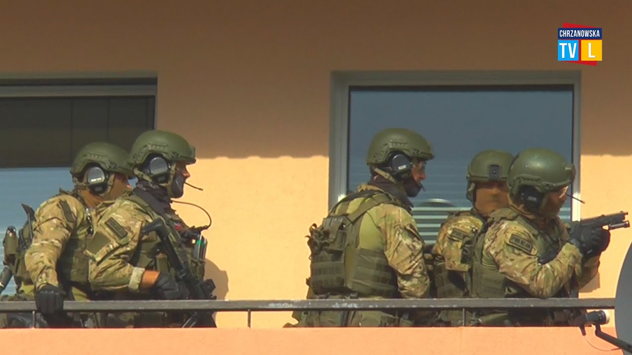 47-latek zabarykadował się w mieszkaniu. Interweniowali kontrterroryści.
