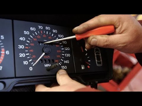 זיוף קילומטראז ברכב.