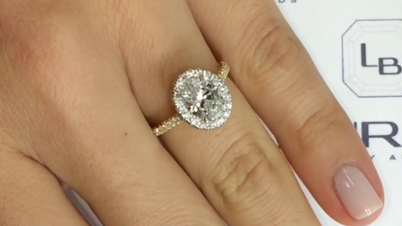 1.41 ct Oval Diamond Two-Tone Engagement Ring