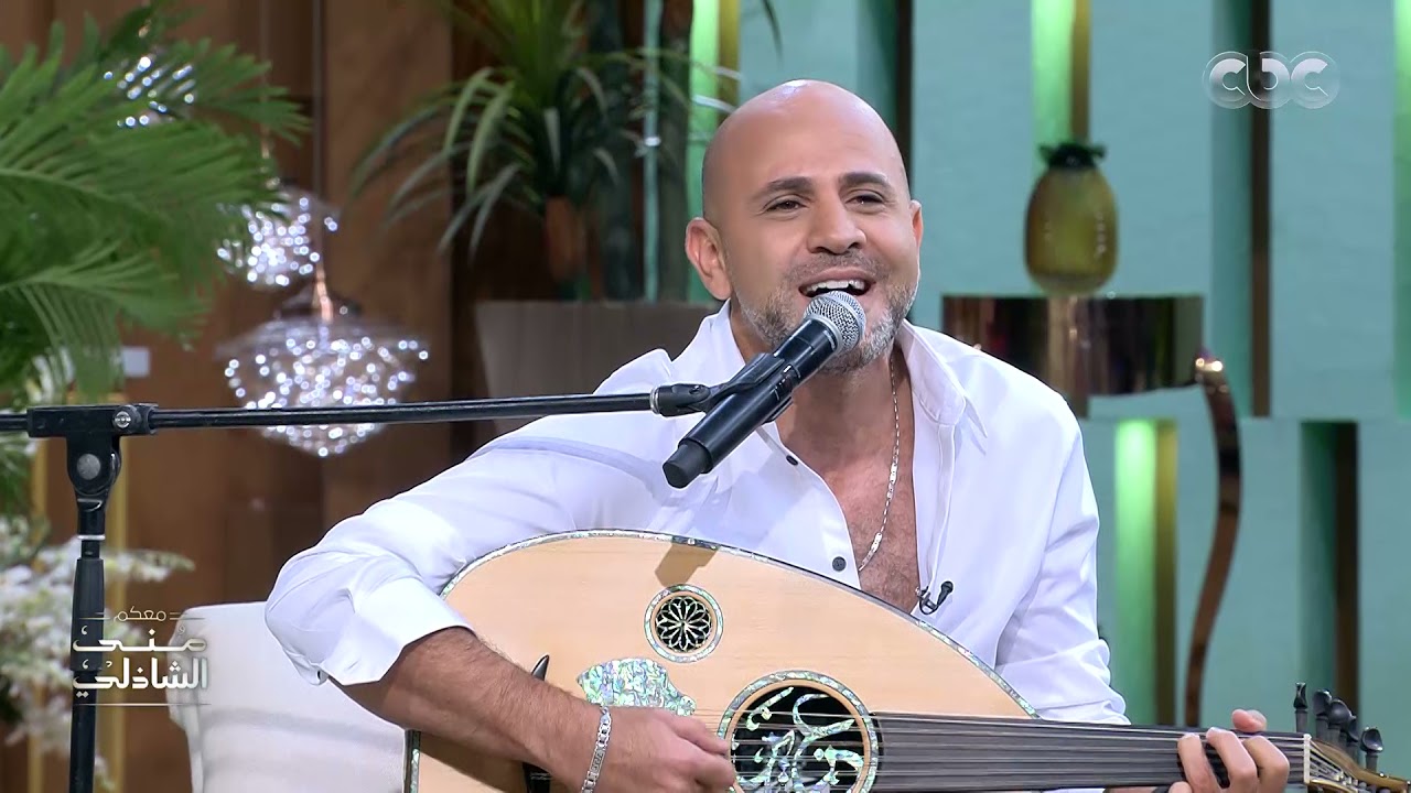 ميدلي عزيز الشافعي .. غنى كل ألحانه بالعود