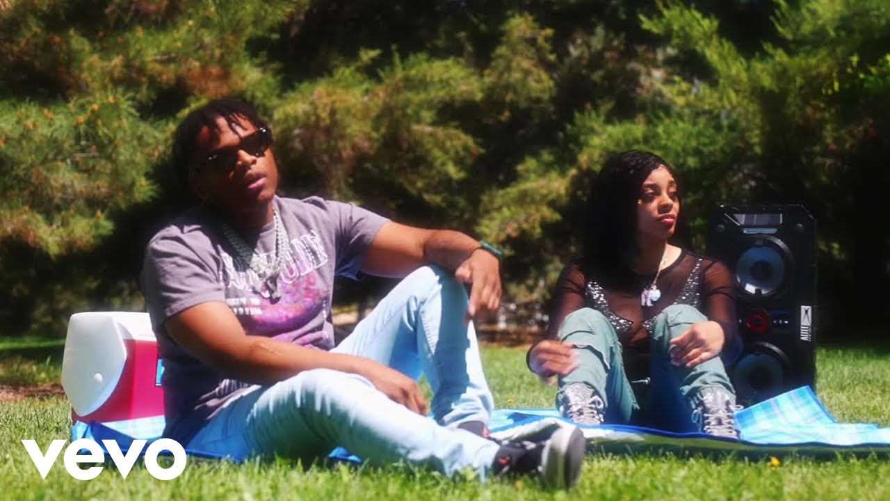 Jyshon - Into. (Official Video) adlı videoyu YouTube'da izle Jyshon - Into. (Official Video) adlı videoyu YouTube'da izle